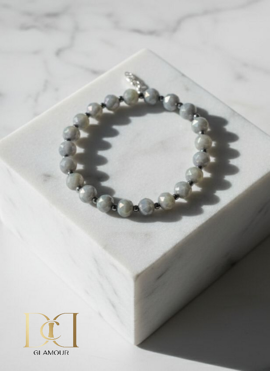 Lunar Veil